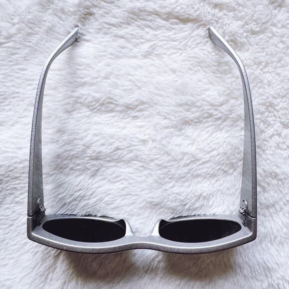 Faye Mirrored Silver Cat-Eye Sunglasses - Picture 5 of 14